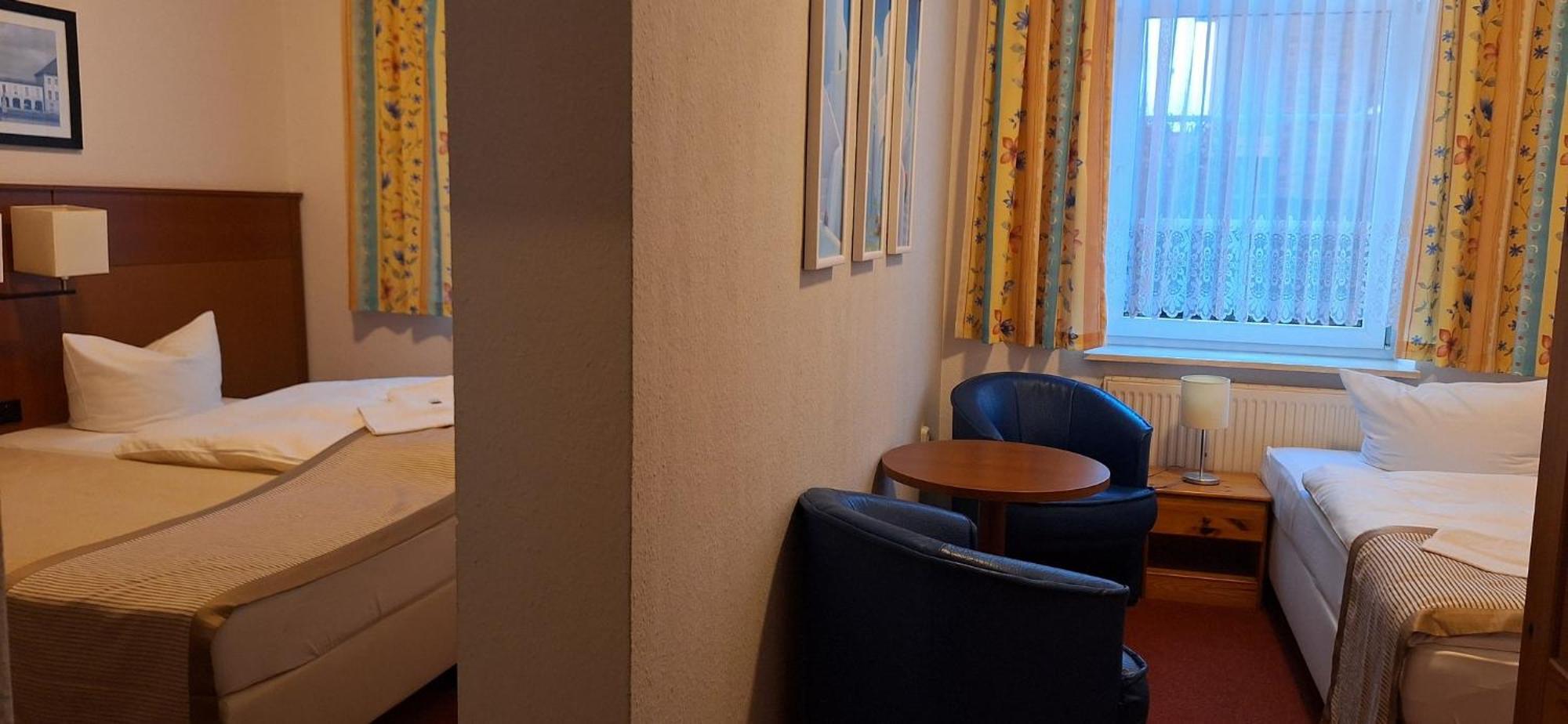Hotel Boizenburger Hof Bagian luar foto