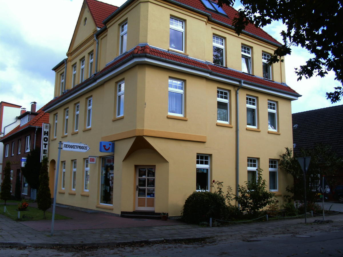 Hotel Boizenburger Hof Bagian luar foto